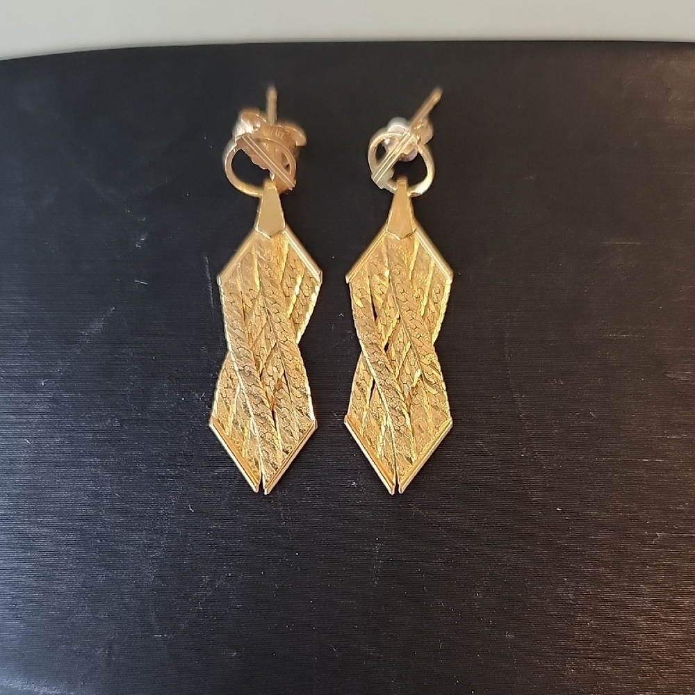 14K Gold Vintage Elegant Solid Gold Braided Herringbone Dangle Pierced Earrings - Picture 3 of 15